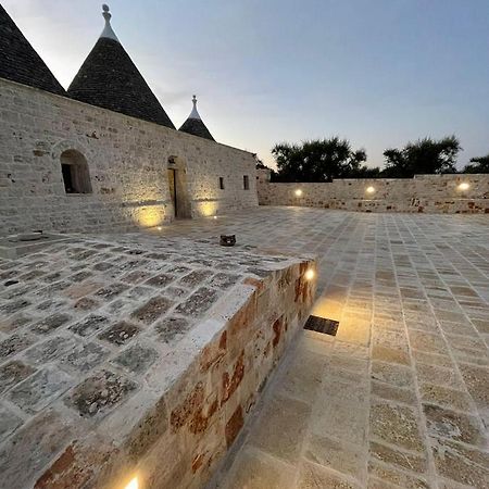 דירות מונופולי Demetra Trulli Experience מראה חיצוני תמונה